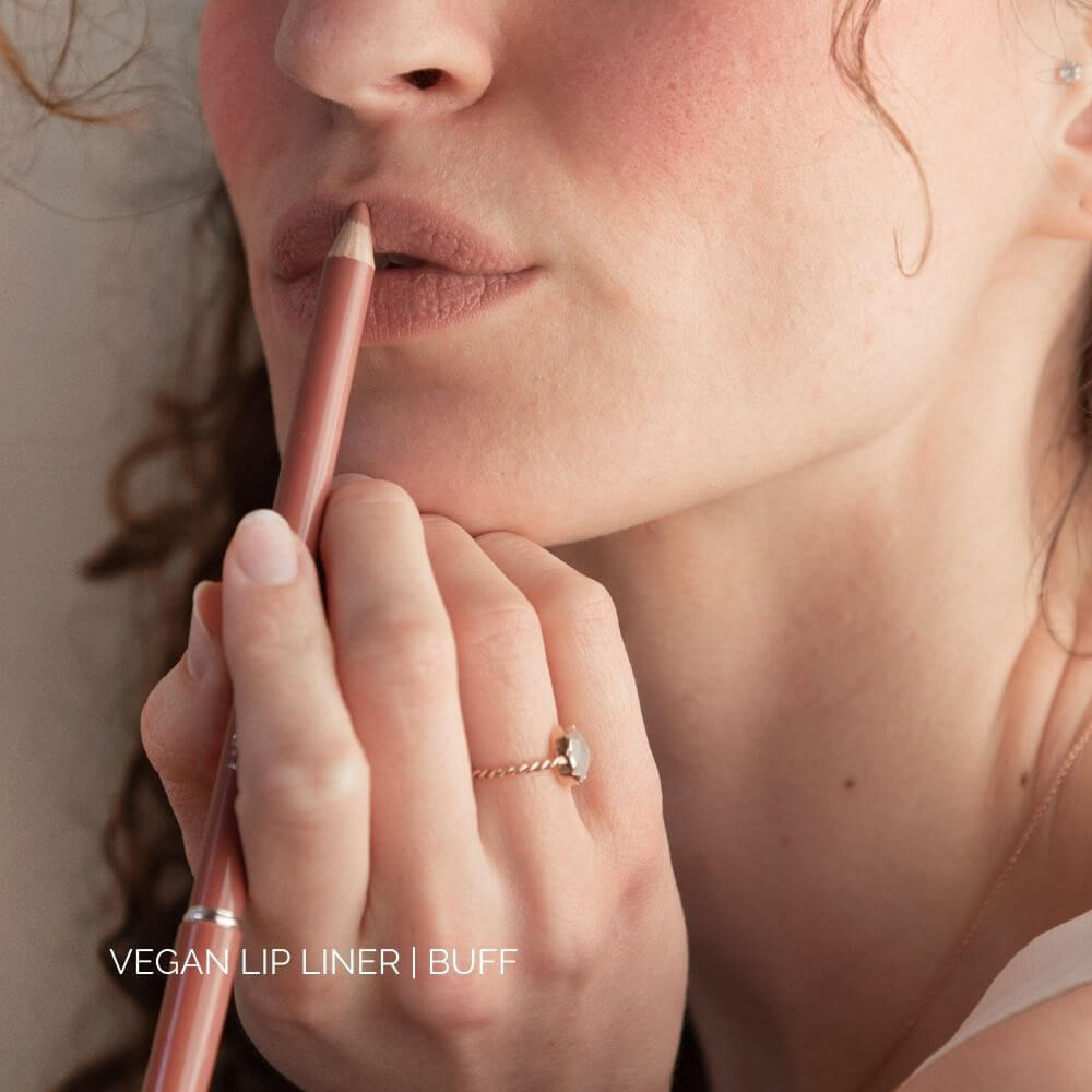Fitglow Buff Lip Liner Pencil